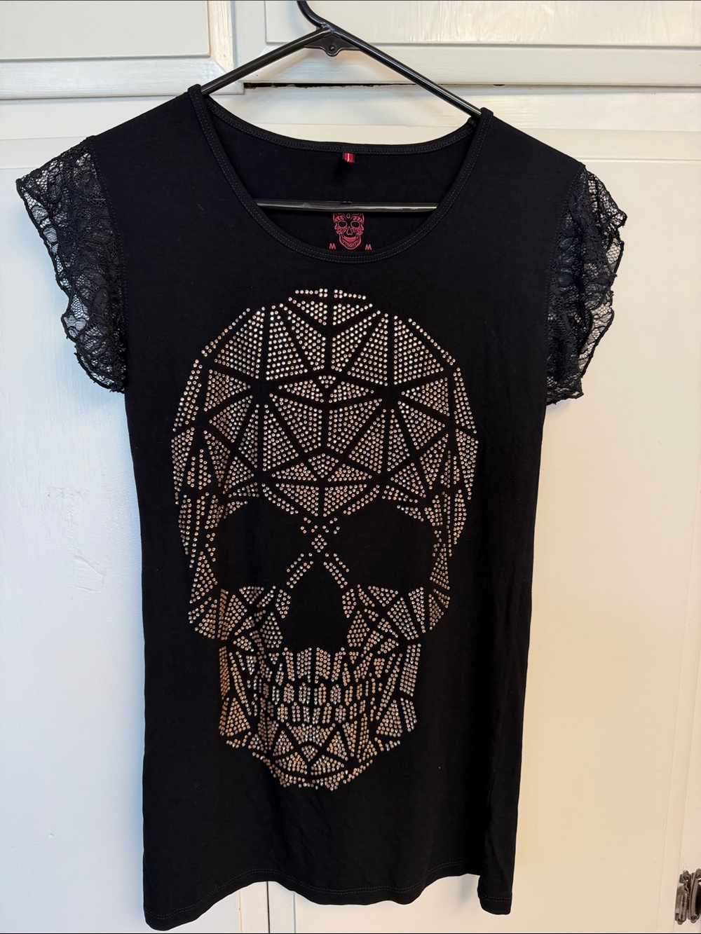 Black Lace Sleeve Tee with gold studded Metallic Geometric Skull lace sleeves
